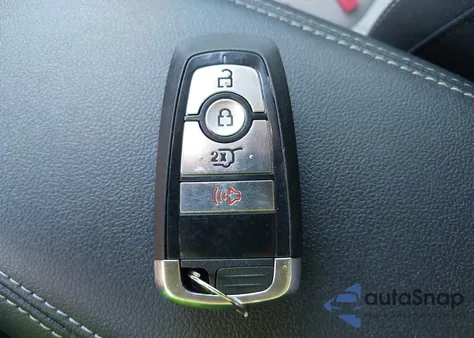 2024 Ford Escape Active z USA, uszkodzony, nr VIN 1FMCU0GN4RUB49693